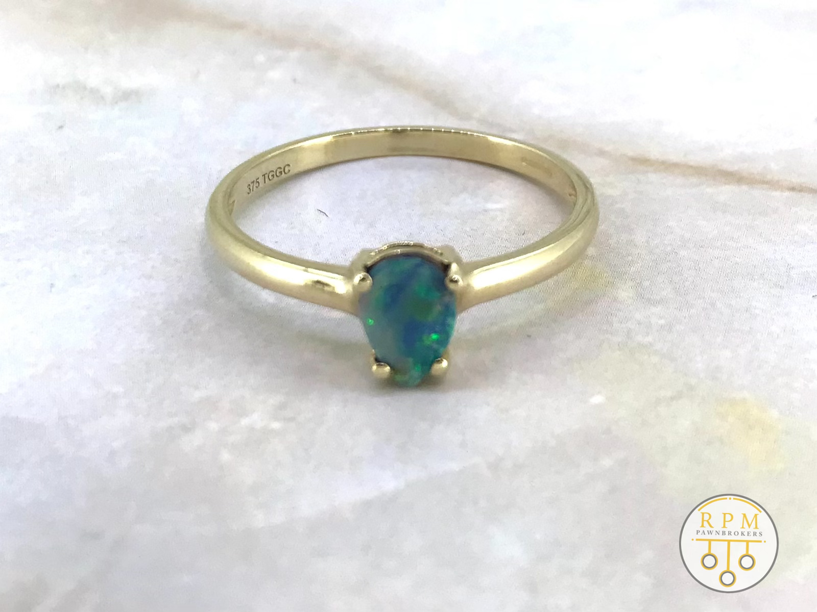 9ct Yellow Gold Opal Doublet Ring