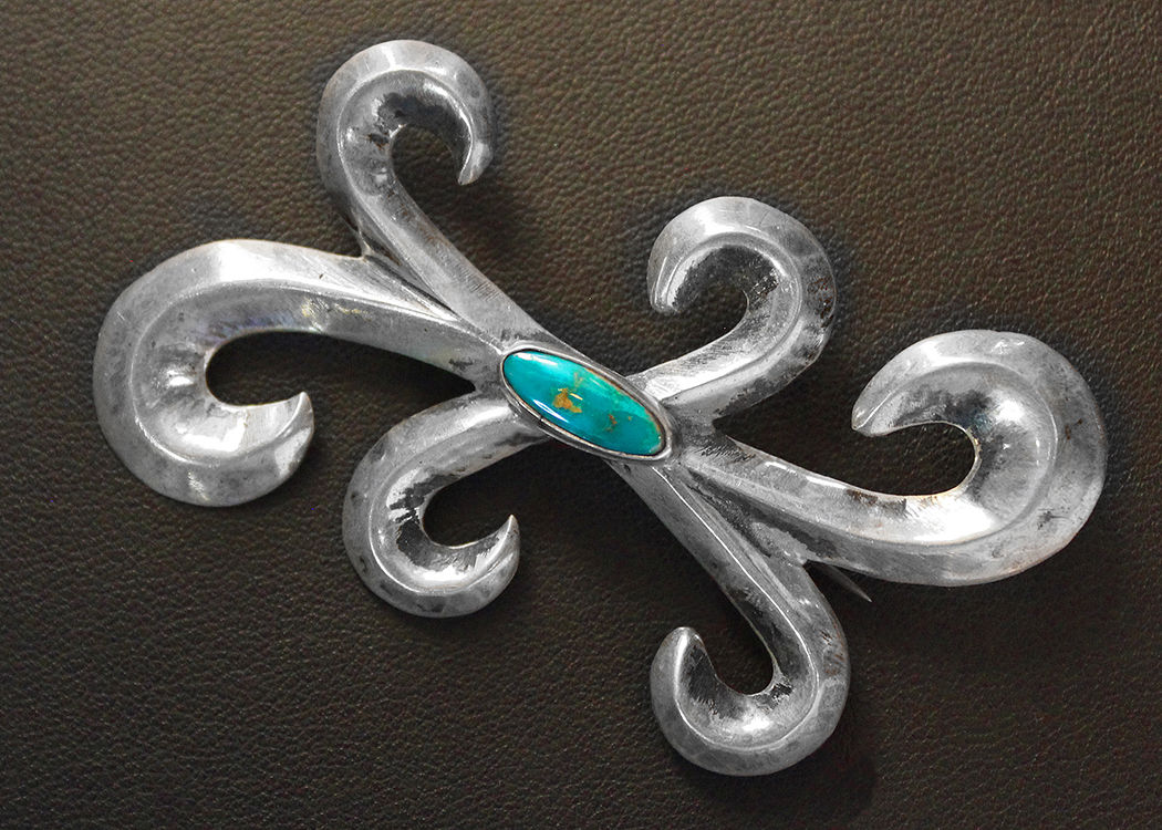 1950s Navajo Sandcast Pin
