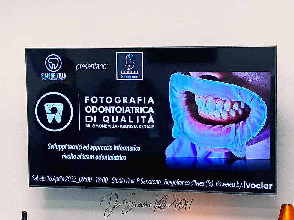 Immagine a video presentazione corso Fotografia Odontoiatrica di Qualità