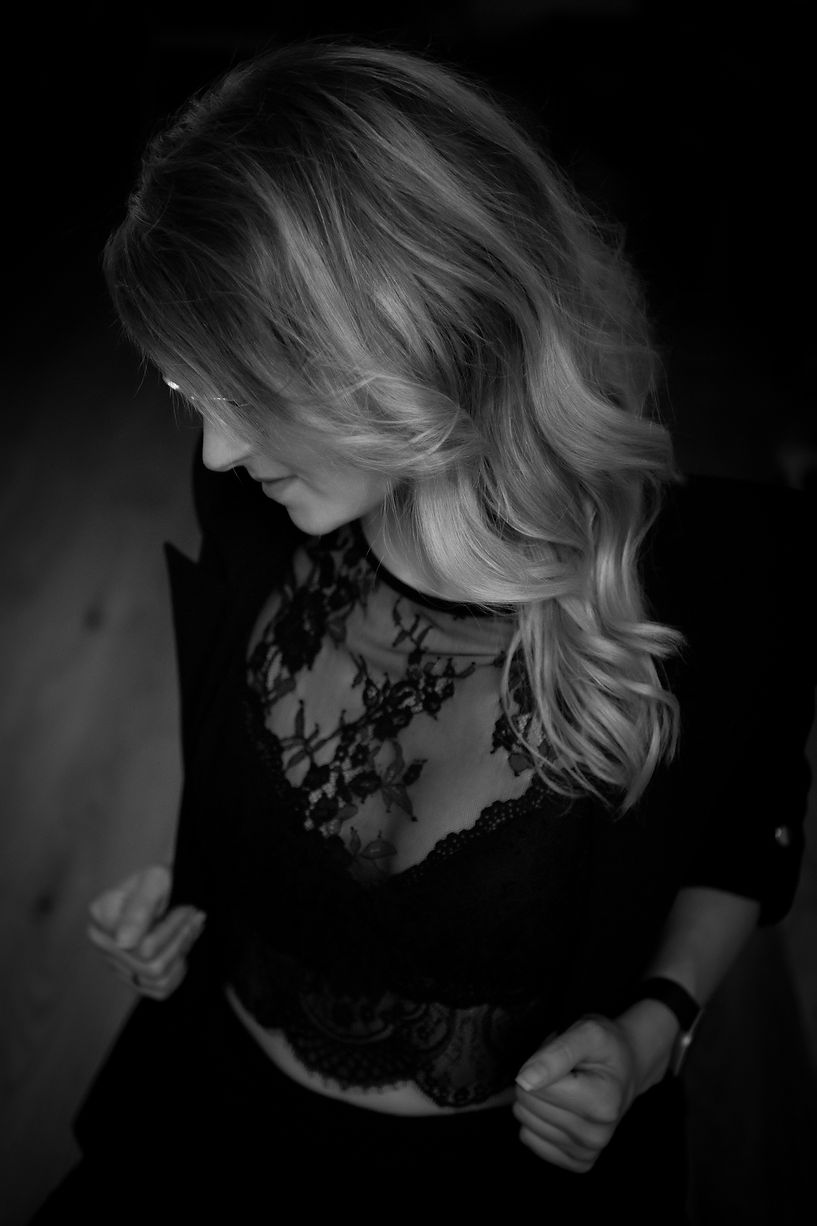 Anastasia_Gertje_Boudoir_sw-5.jpg