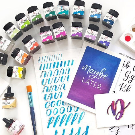 Atelier brush lettering aquarelle.png