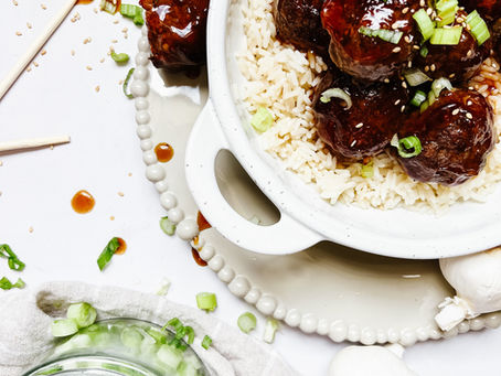 GARLIC + GINGER MEATBALLS
