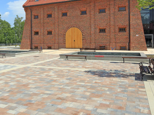 polbruk-urbanika-30x20-2.webp