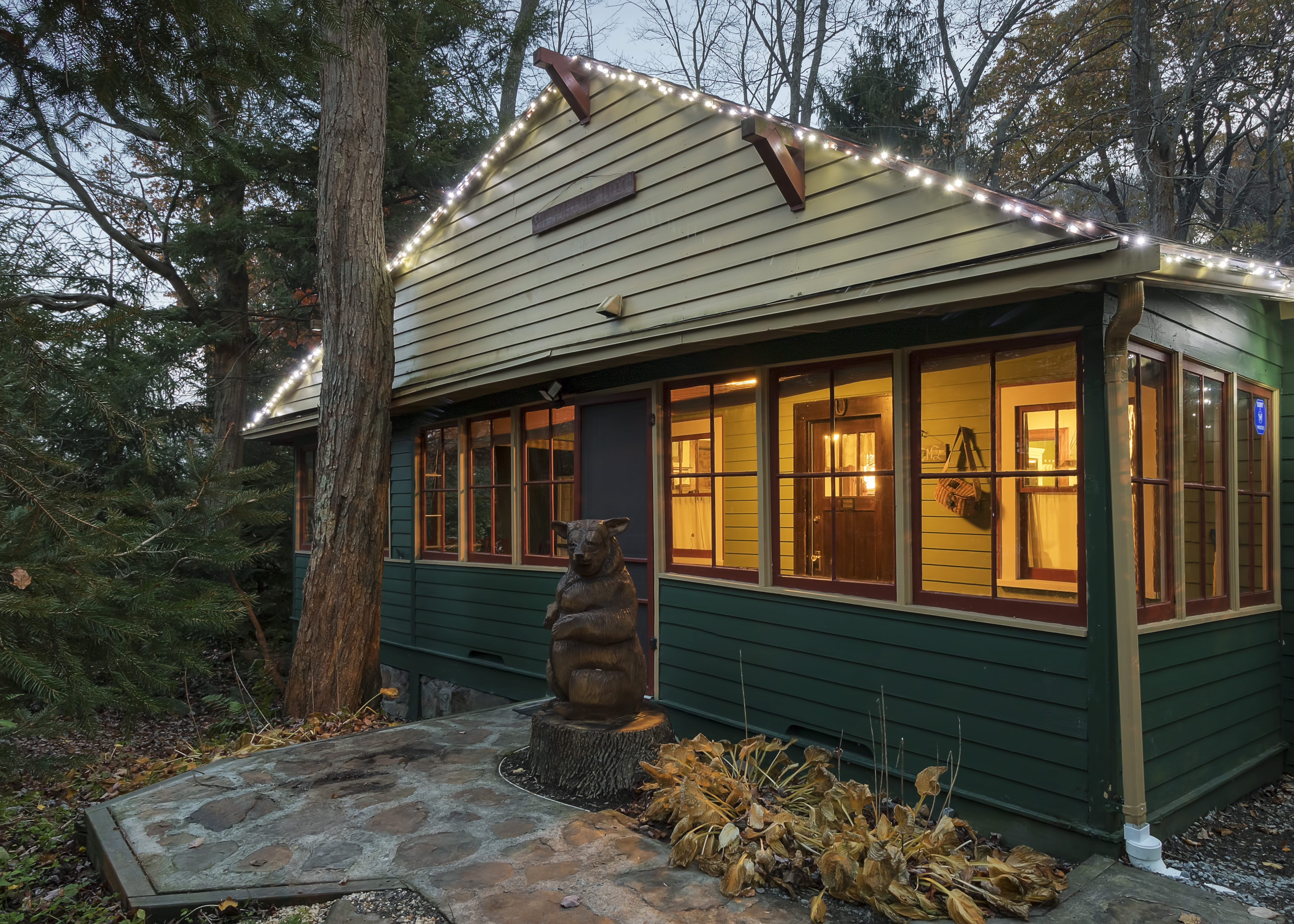 Home Sylvania Lodge