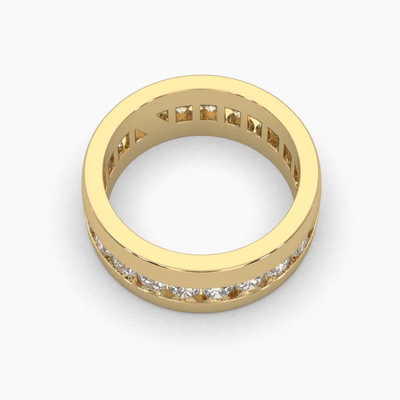 Thumbnail: The Leanna - A ring with a row of diamonds