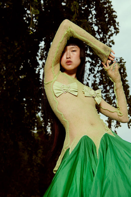 WEB_Hody_Look4_00002