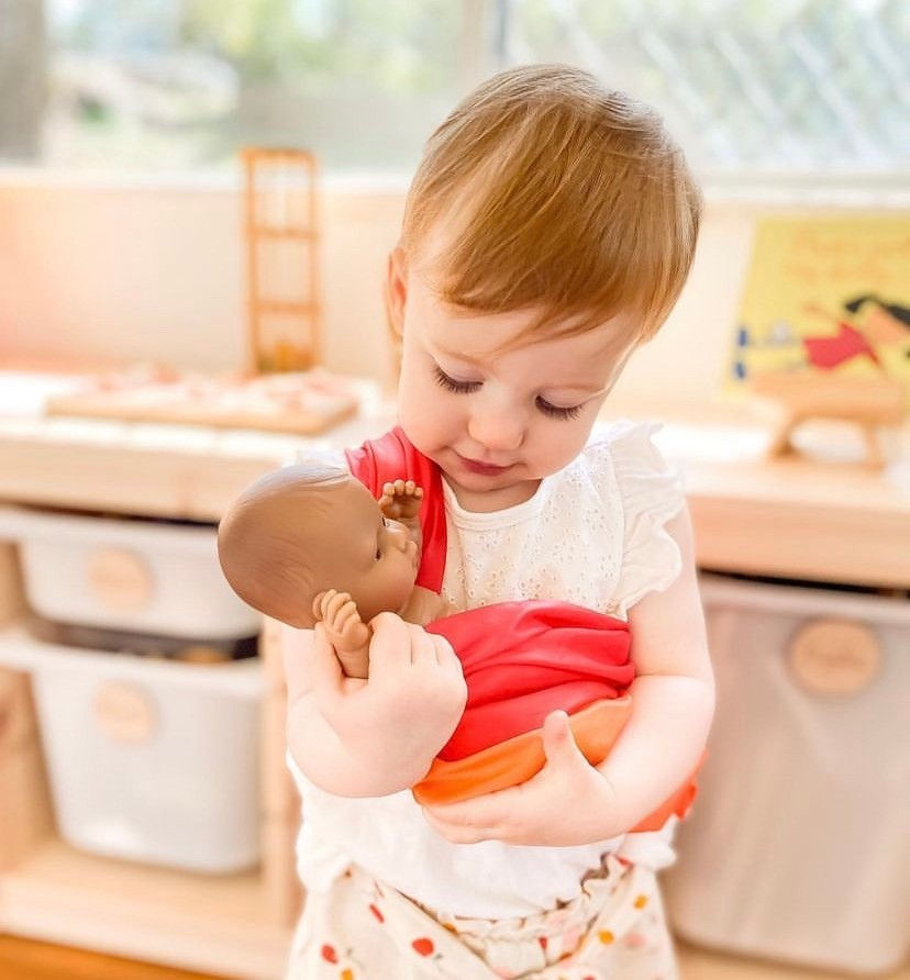 縮圖：經典品牌主題色遊戲絲巾