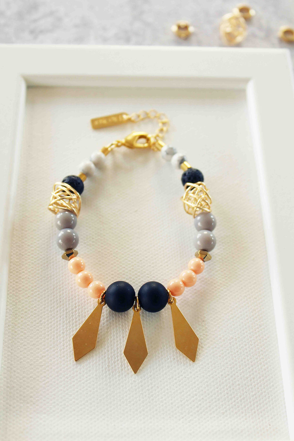 תמונה ממוזערת: צמיד ניו דלהי