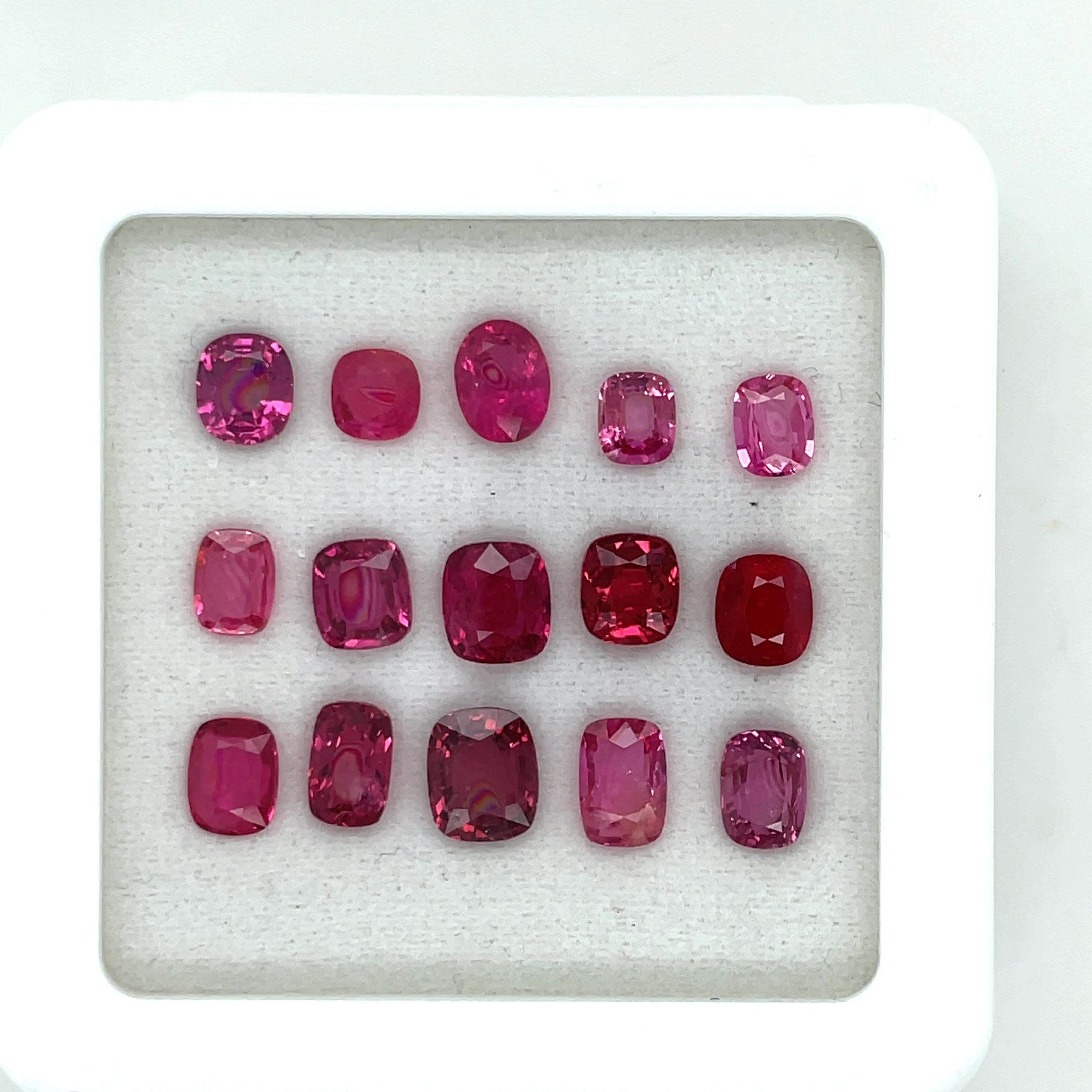 Spinel 13.04 ct