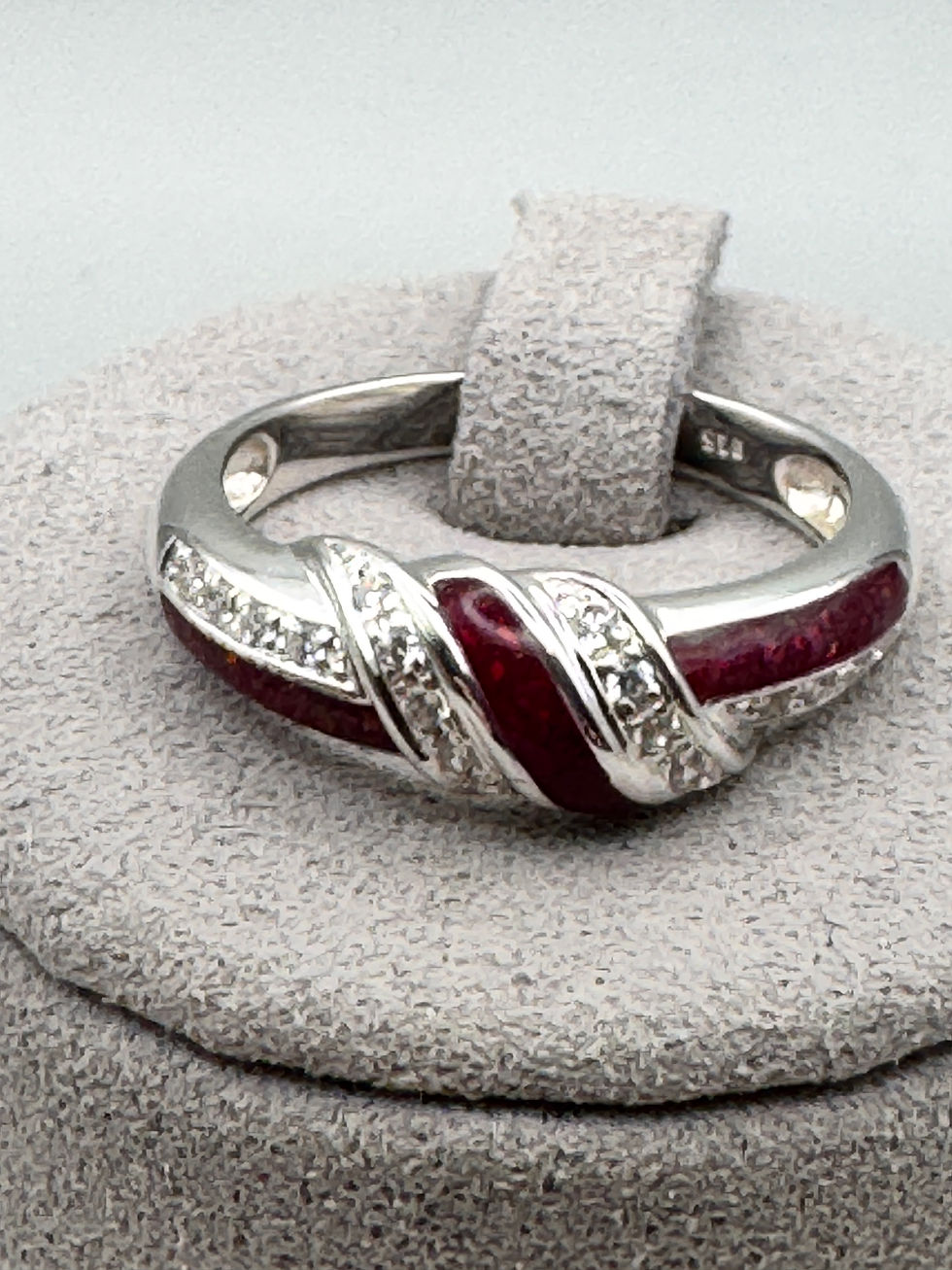 Thumbnail: Trinity Memories Ring