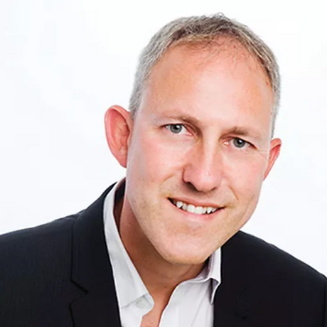 Stuart Ellis headshot.png