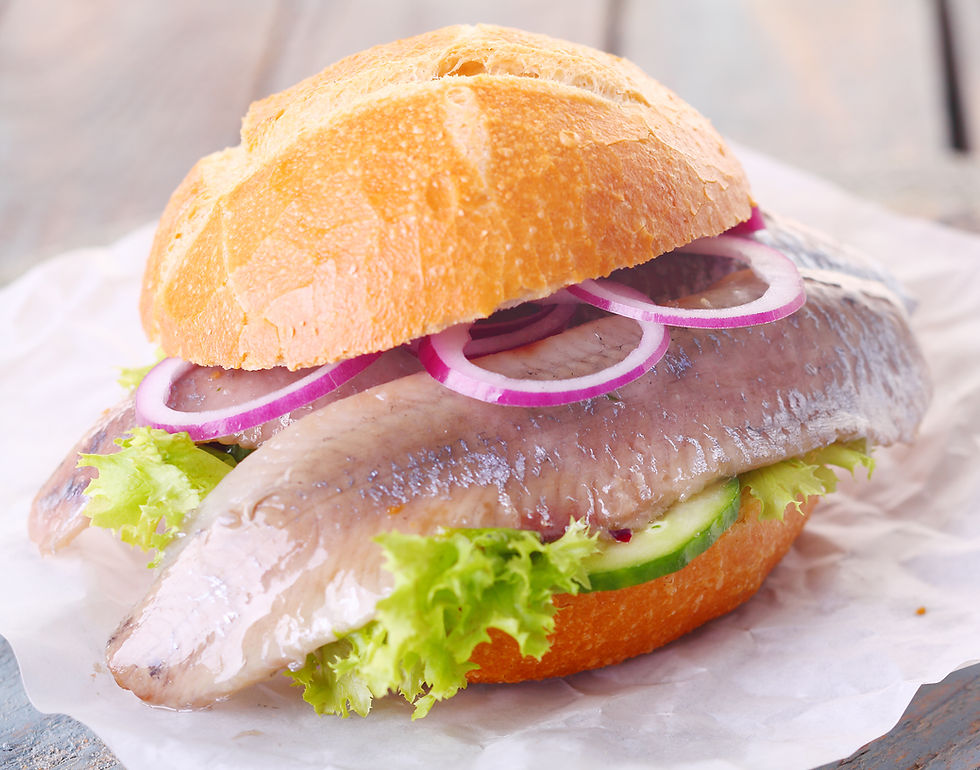 Matjes Brötchen image