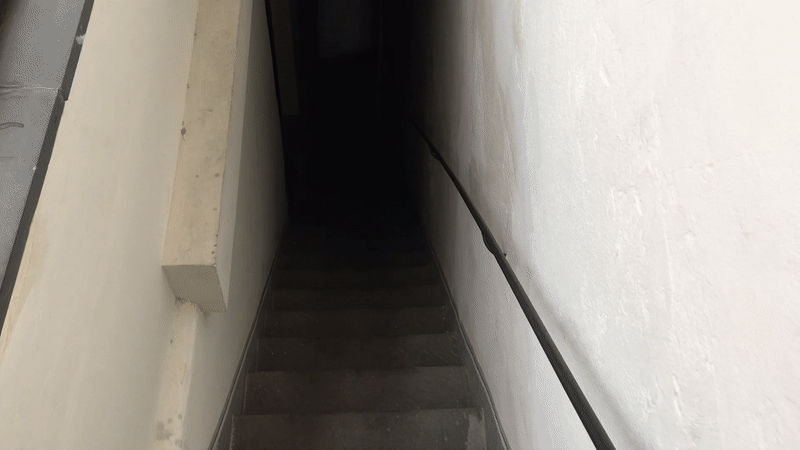 stairs_2.gif