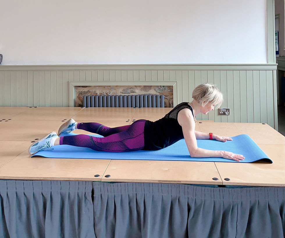 Spine extension - strong glute engagement