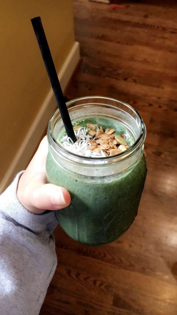 Strawberry Banana Green Smoothie