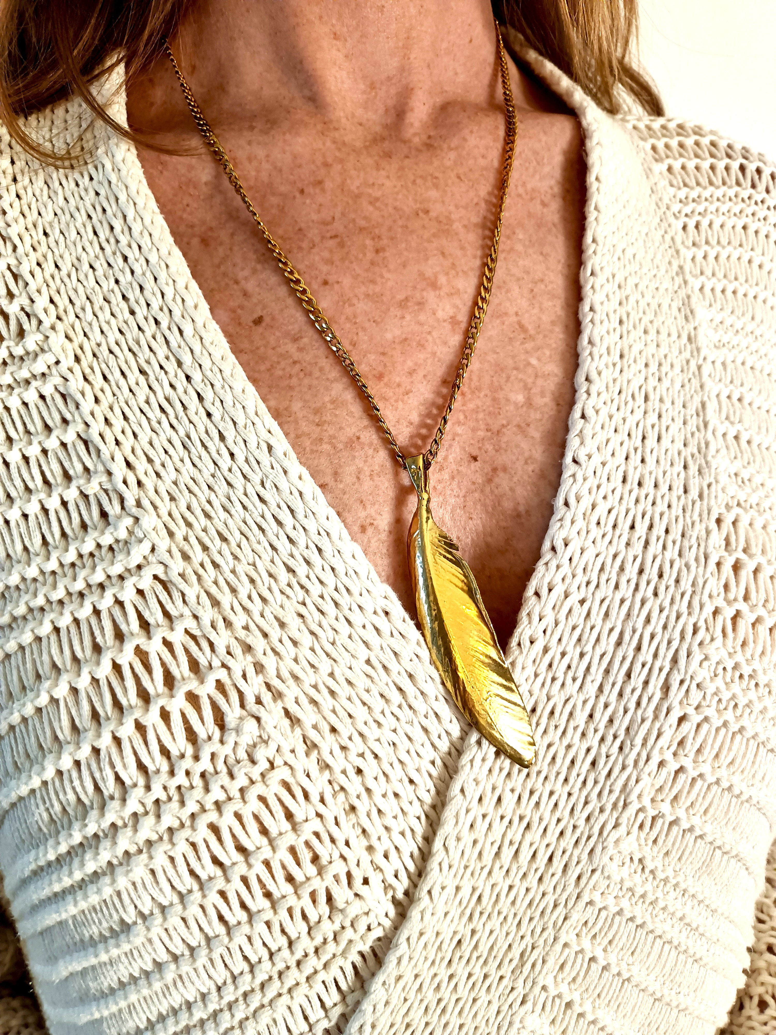 Real Blackbird Feather Pendant Necklace – 24K Gold or Fine Silver Plated