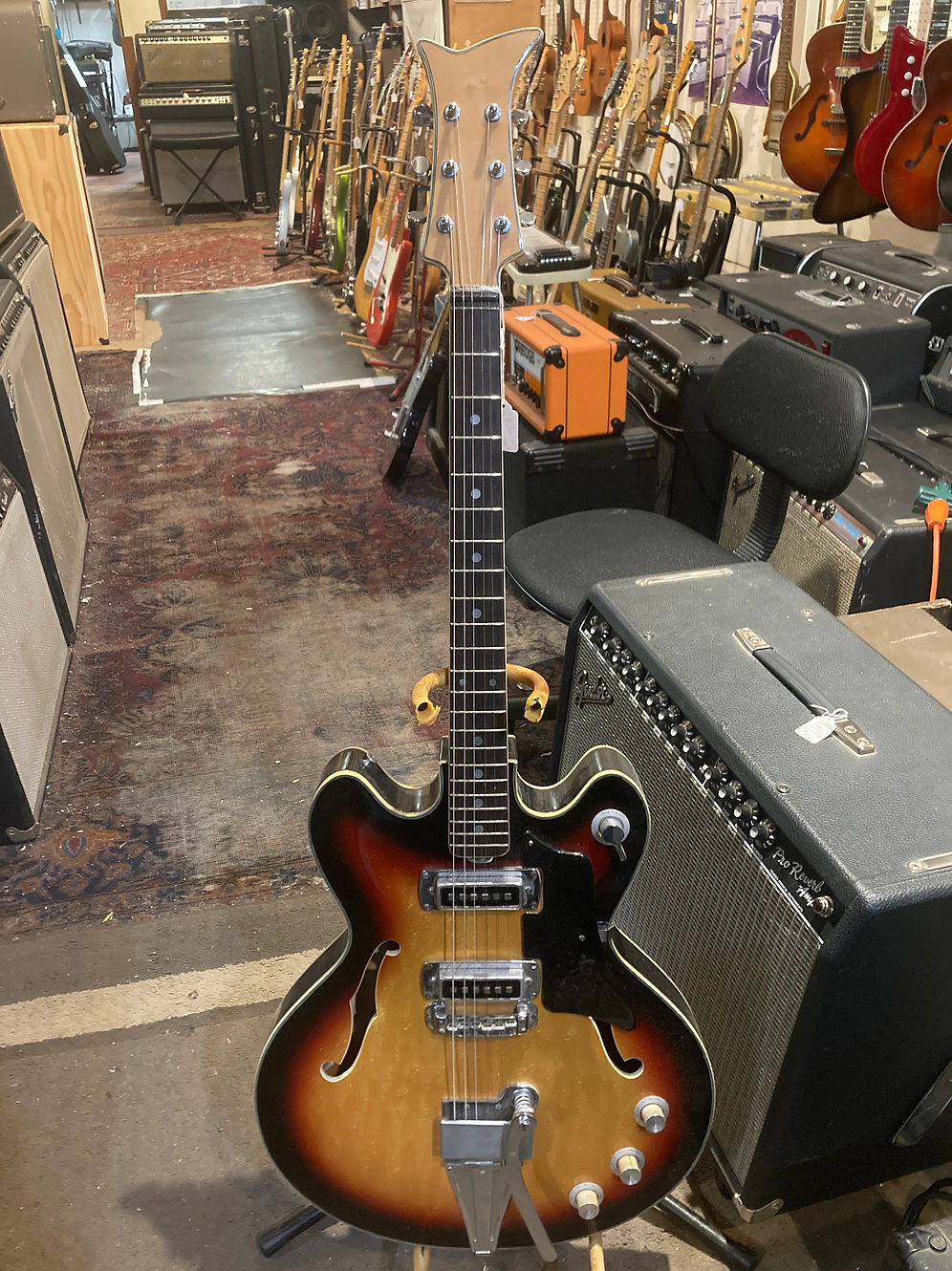 Teisco SIlvertone 1424 | Real Guitars
