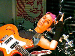 http://sherimoonzombie.org/dawnielove/l_3339f4ee77a94b28a9c19e5fe7c97707