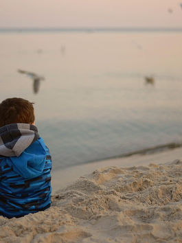 حين يتحدث الصمت