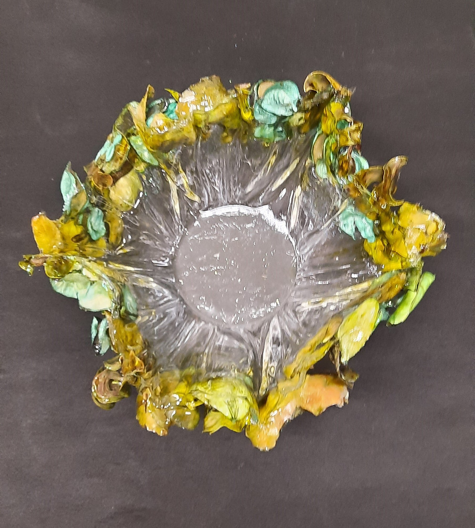 Thumbnail: Resin Vase Sculpture