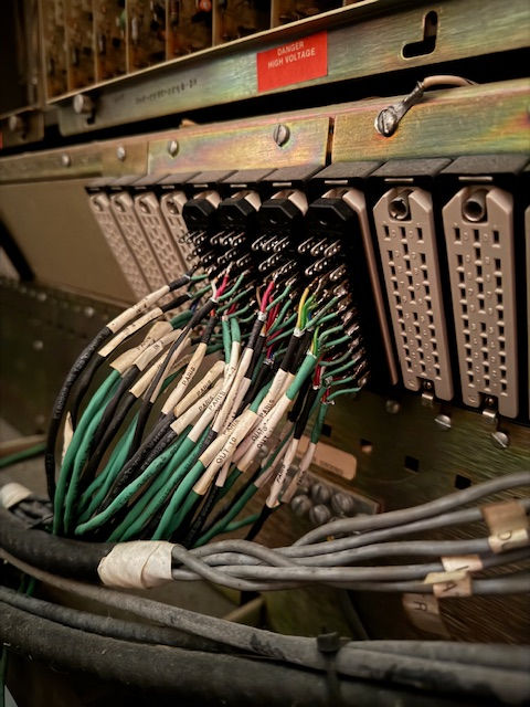 Thumbnail: MCI 600 / 32 Channel Console