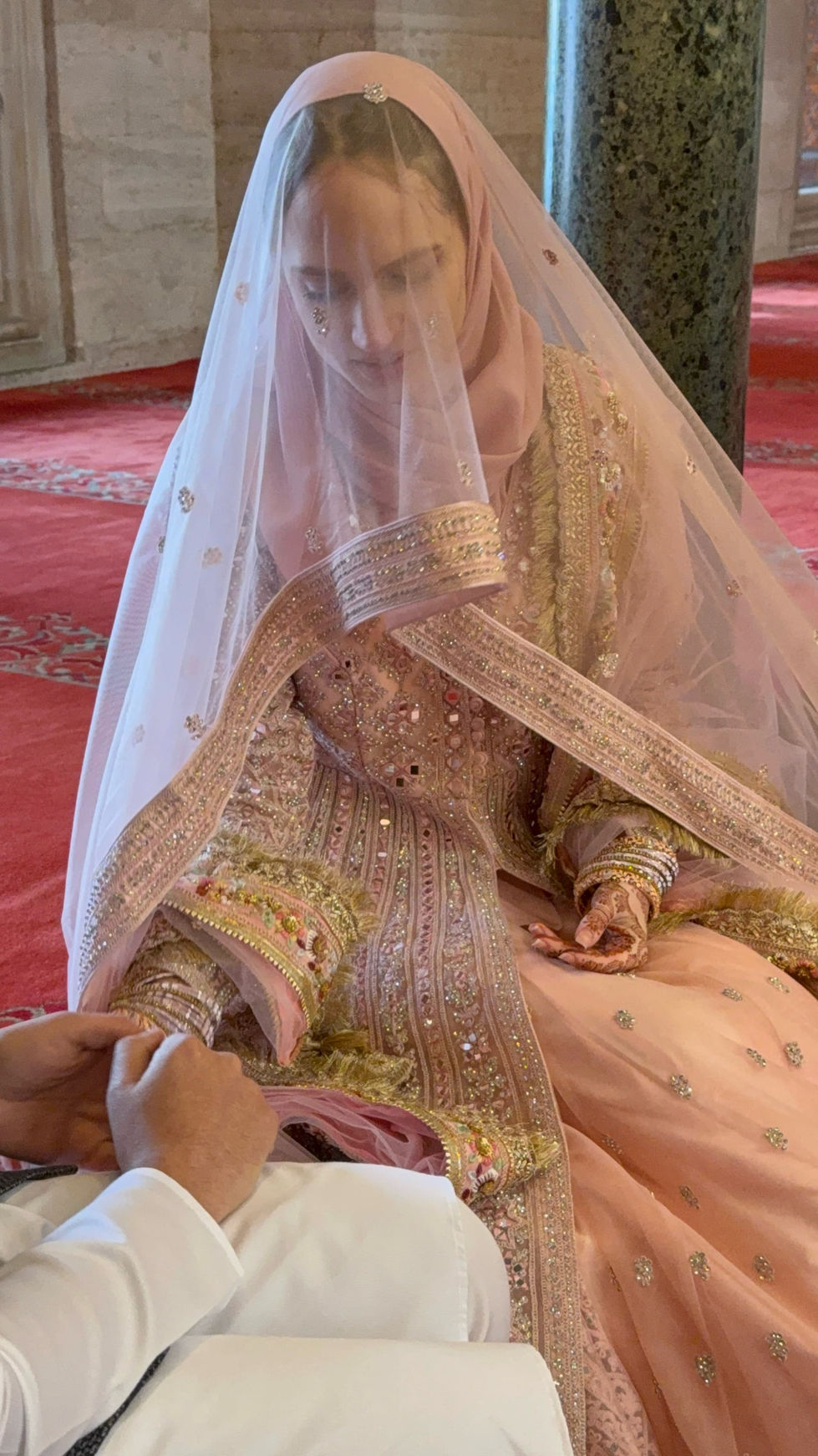 Dori_wedding_bridal_mehndi_henna_by_angelika_bridal_henna_hungary