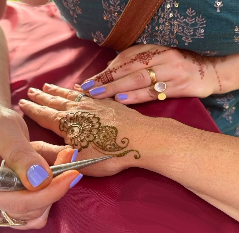 Shalaka and Nam's wedding, henna for a guest