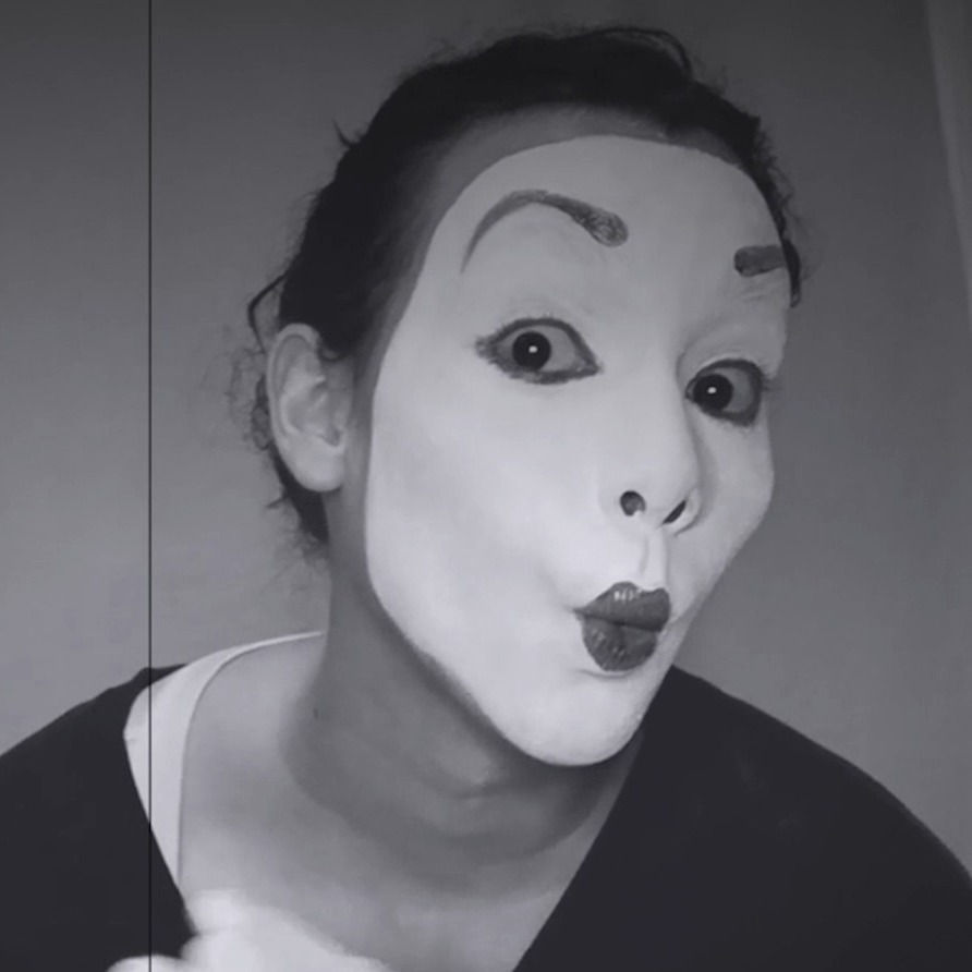 La invitación (Parte 1) - Mímica