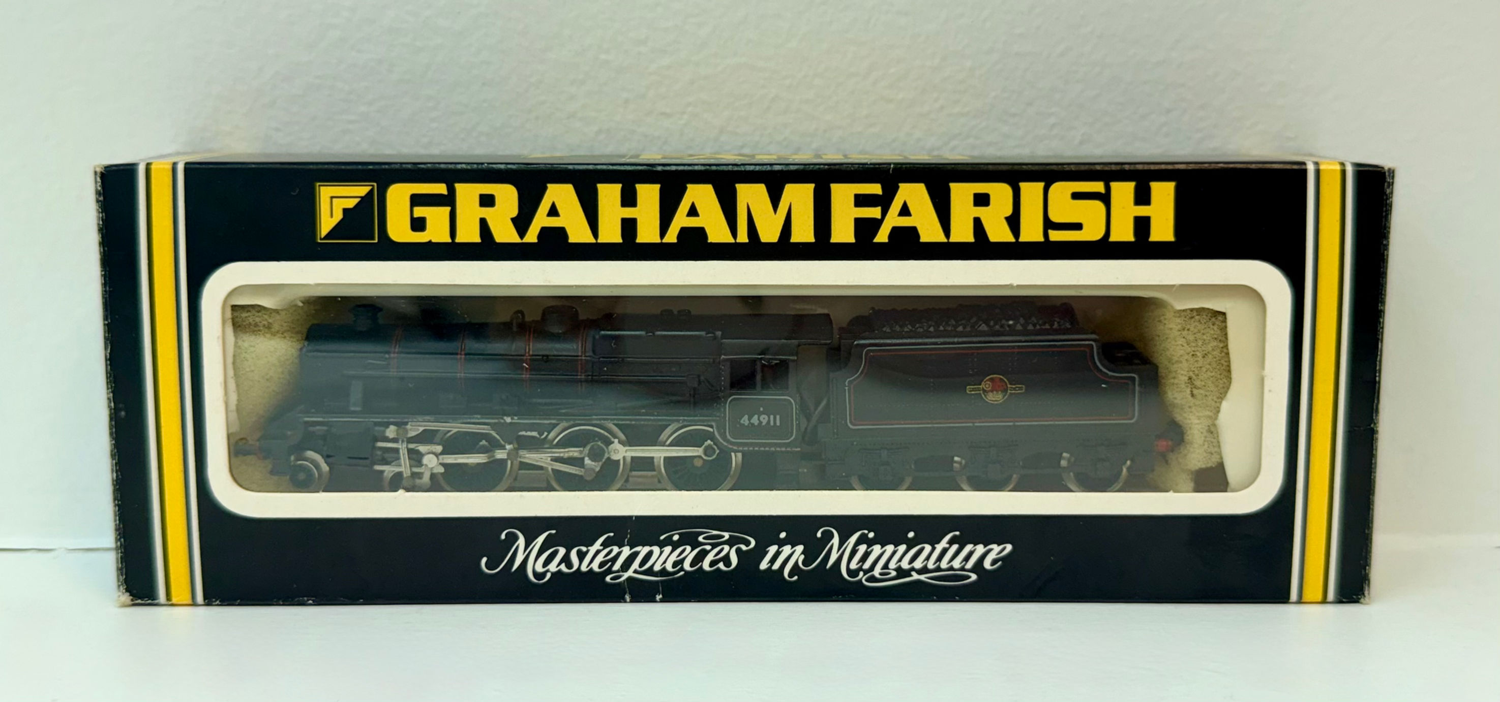 Graham Farish #1805 Class 5MT 'Black Five' 4-6-0 44911 in BR black