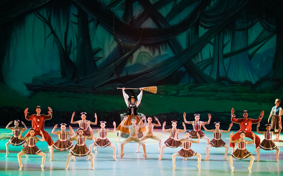 Hansel and Gretel, Fabled Family Fun