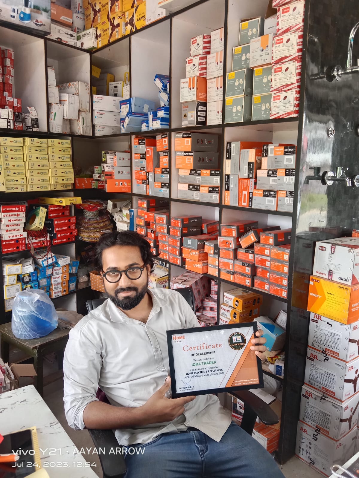 Dealer and Distribution