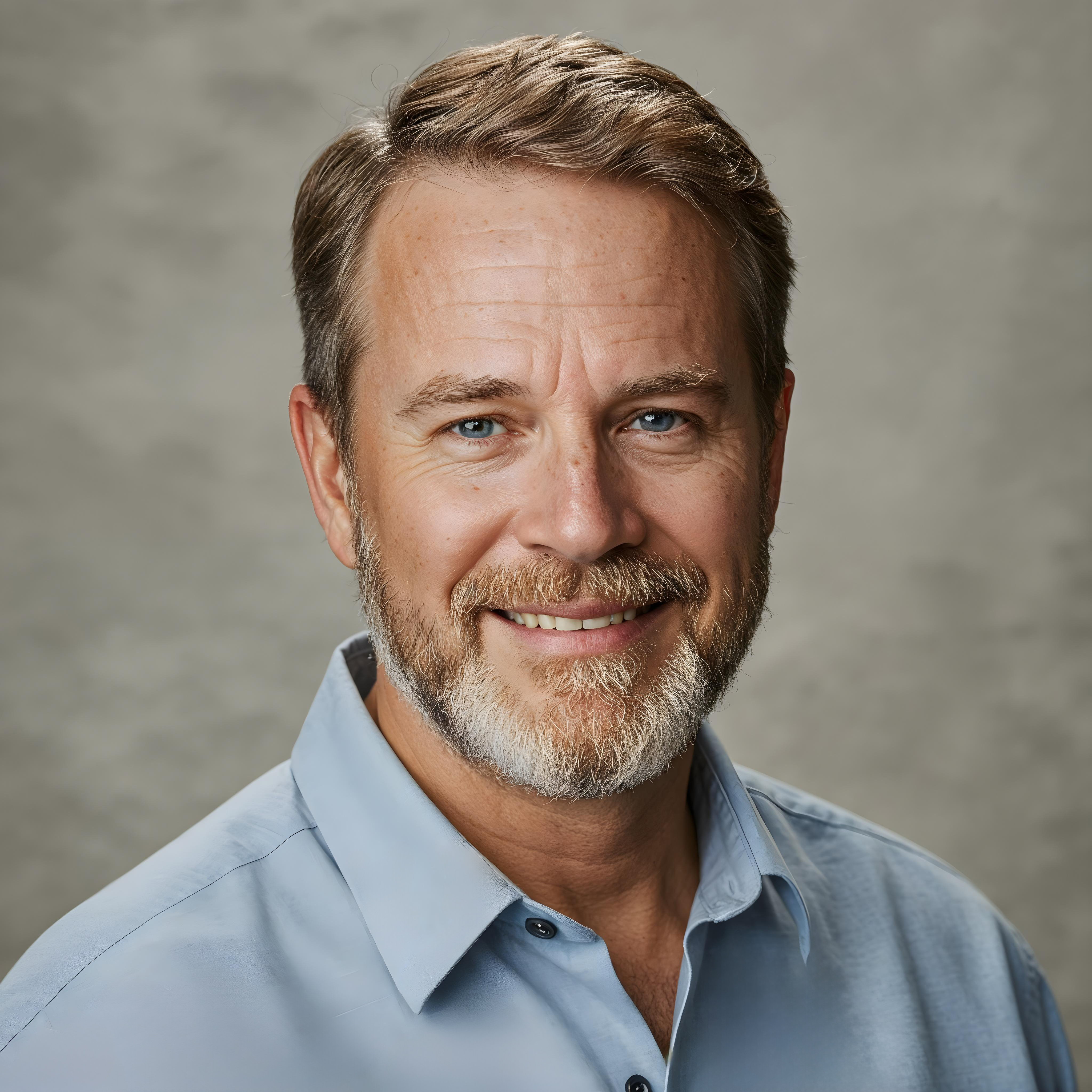 portrait-smiling-man-with-beard.jpg