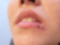 dobbel leppepiercing