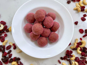 Raw Bakewell Tart Balls (updated)