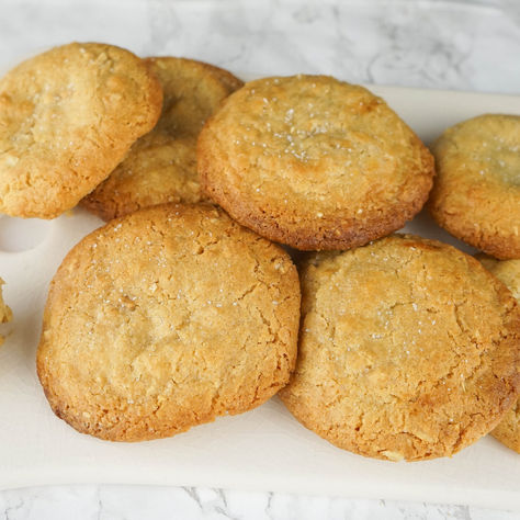 Easiest Ever Flourless Peanut Butter Cookies (Gluten-Free, Refined Sugar-Free)