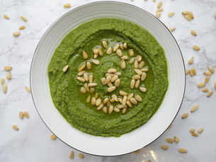 The Food Effect Spinach Hummus