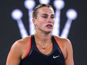 Aryna Sabalenka se pronuncia contra la participación de mujeres trans en el tenis femenil y reabre el debate deportivo
