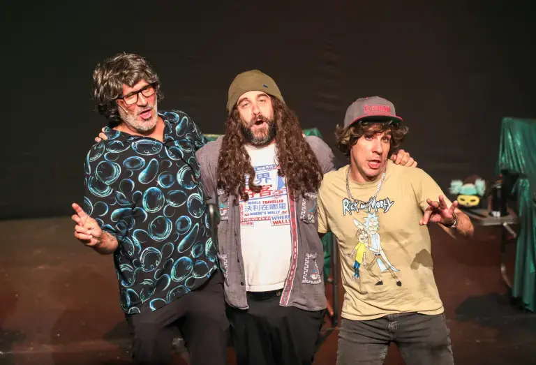 Los Marihuanólogos amame trans mx