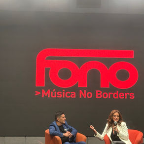 Mariana Seoane y Mike Balmory apuestan por la cumbia con “El Clavito” en conferencia de prensa