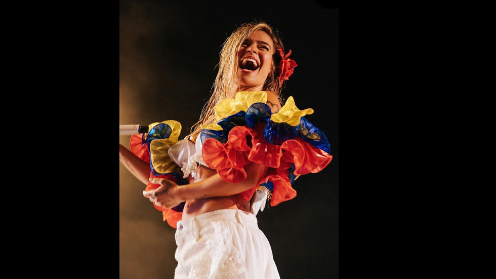     Karol G Coachella 2026, amame trans mx