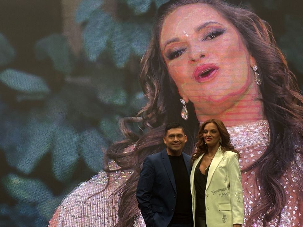 Mariana Seoane, Mike Balmory, El Clavito, Cumbiero y Enamorado, amame trans mx