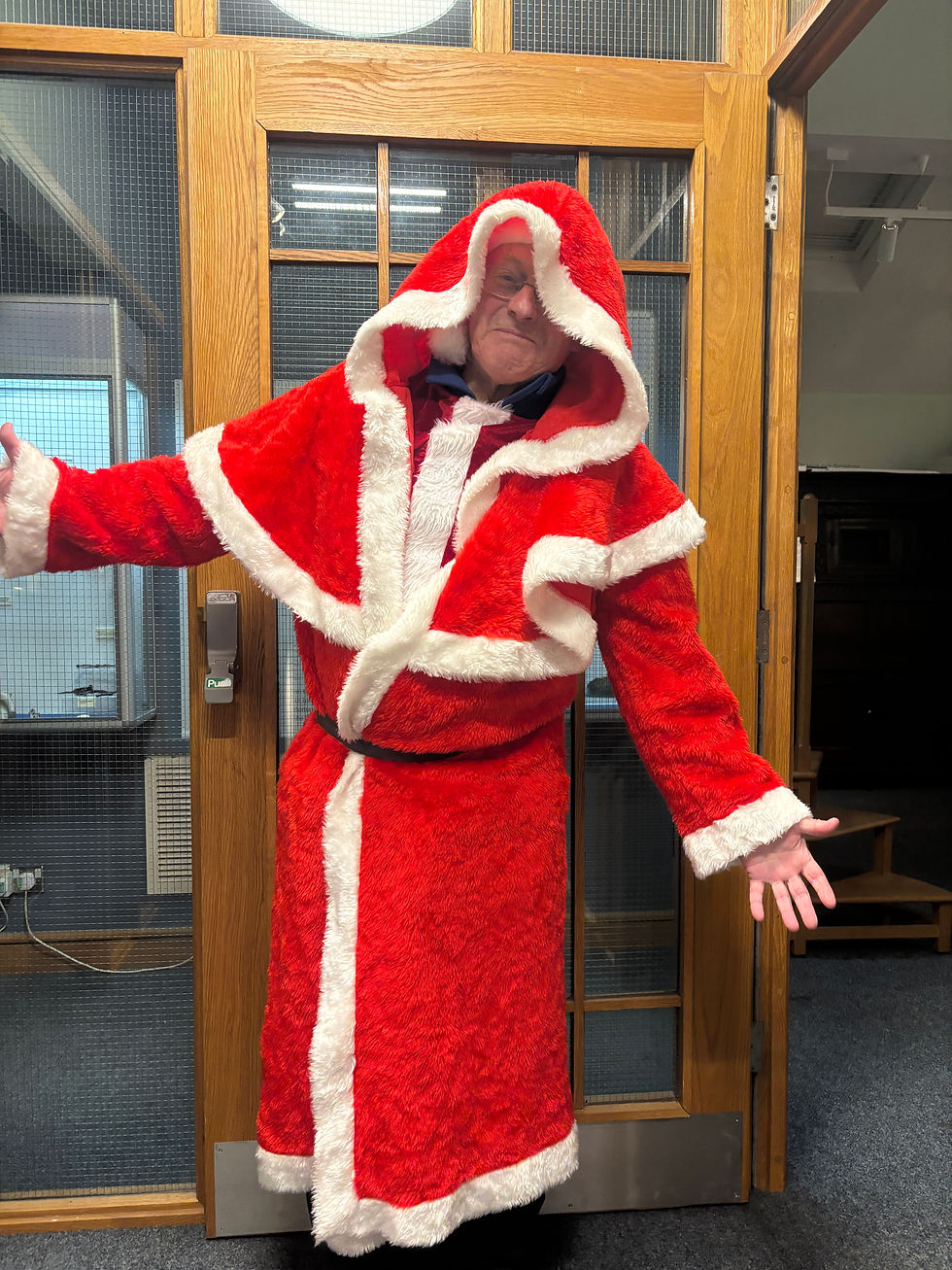 Absent from the stage line-up – but very much in evidence in the audience: our man in red, the one and only Mark Richards.