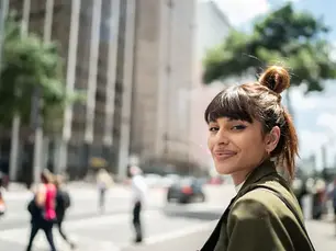 Επίδομα 1.900 ευρώ σε Ανέργους ΟΑΕΔ