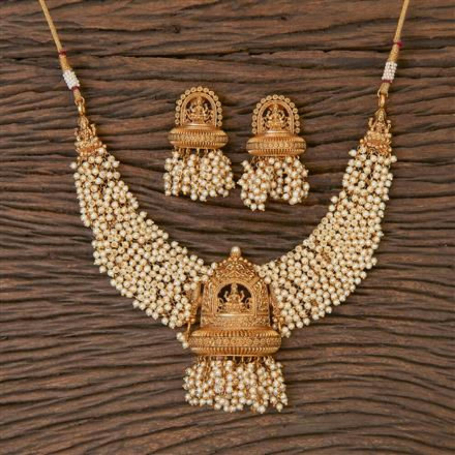 Pearl Necklace Set