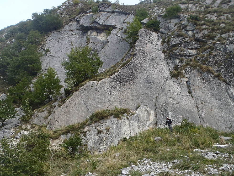 Falesia del Teverone