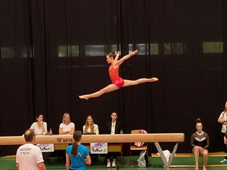 Premiere im Kunstturnen für den ÖTB Amstetten