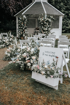 Flower Box Welcome Sign - Louise Roots Florist - Emma Collyer Photography