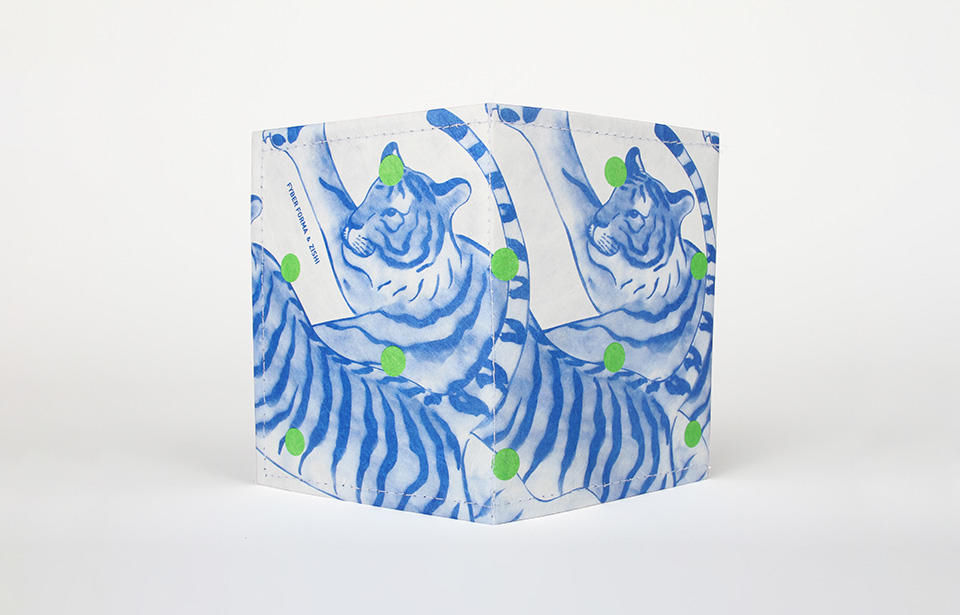 Thumbnail: Fyber Forma Tiger Card Holder