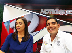Entrevista con Kena Lara en Noticieros 12.1