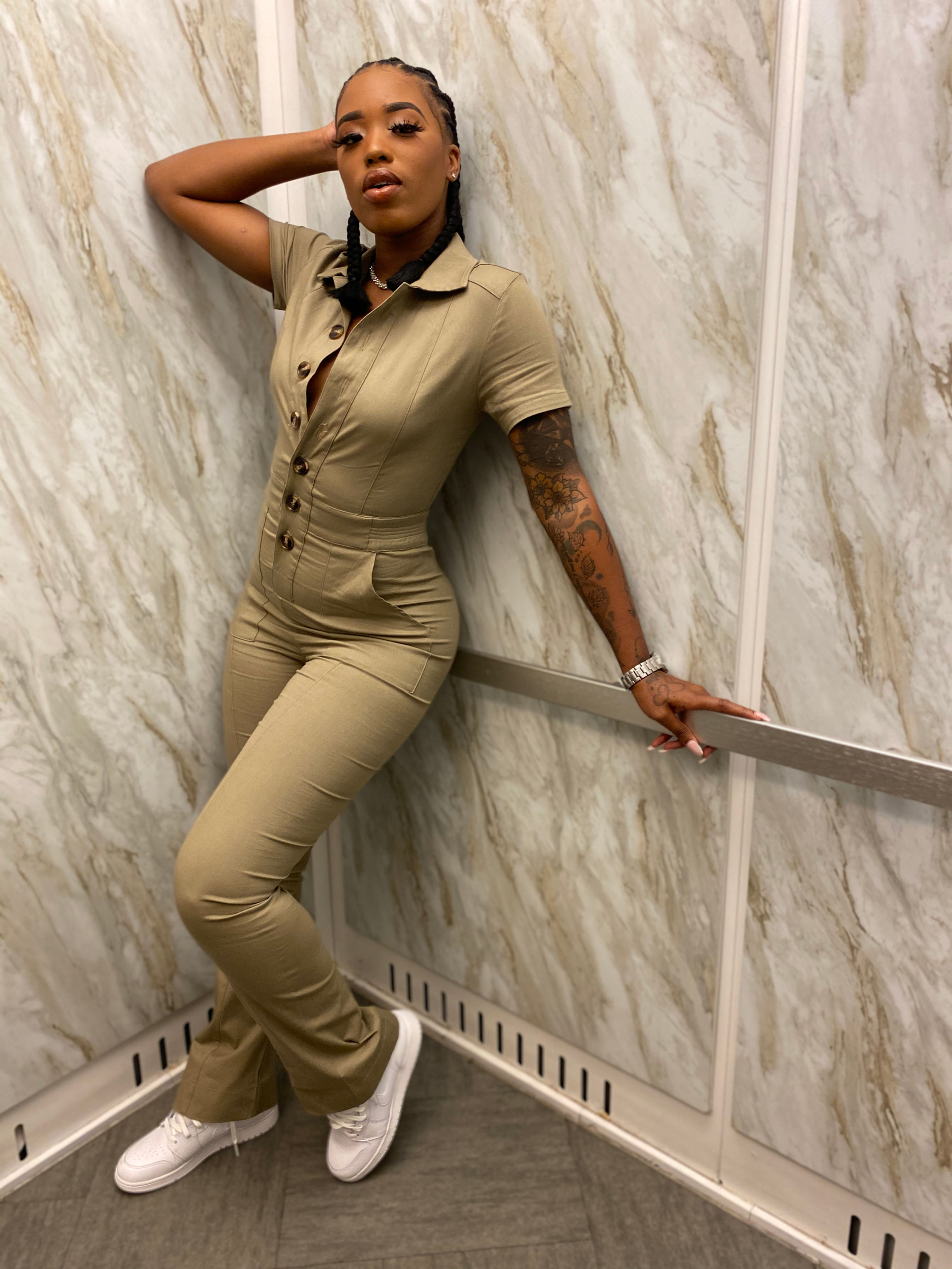 Kindly Khaki